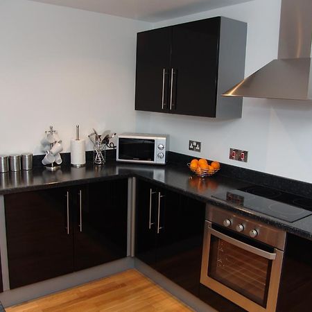 Quay Apartments Leeds Лидс Номер фото
