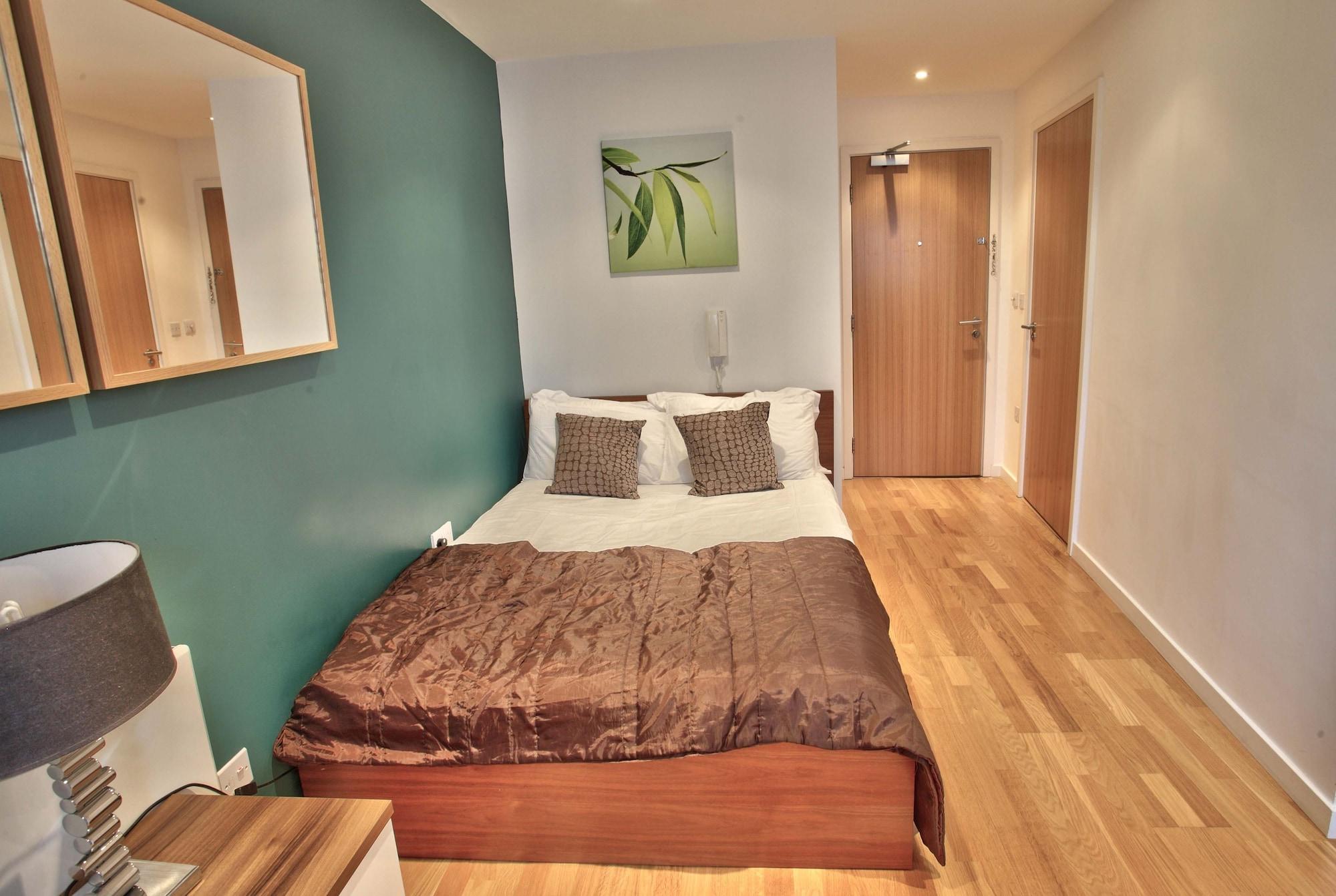 Quay Apartments Leeds Лидс Экстерьер фото