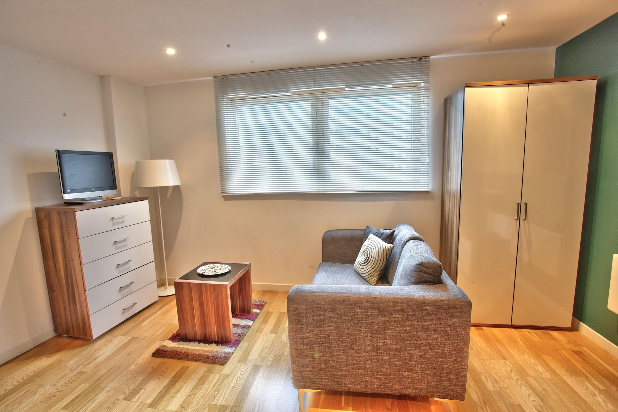 Quay Apartments Leeds Лидс Экстерьер фото