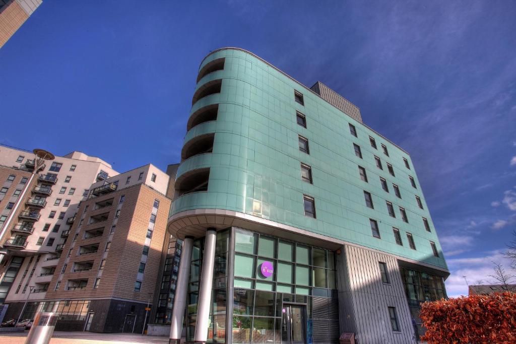 Quay Apartments Leeds Лидс Экстерьер фото
