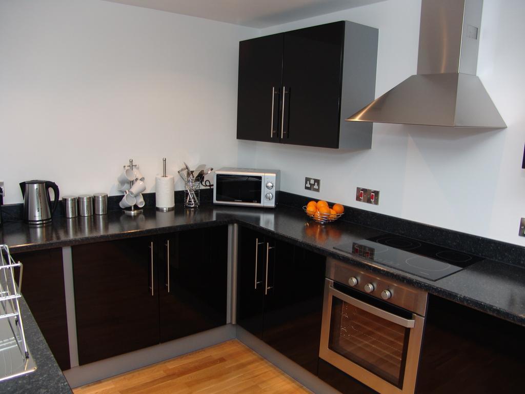Quay Apartments Leeds Лидс Номер фото